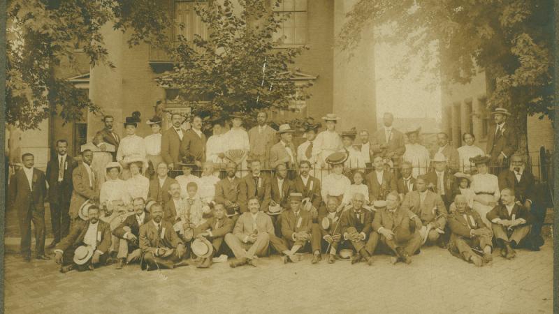 Niagara Movement members outside the Jefferson County Courthouse in Charles Town, West Virginia, August 1906