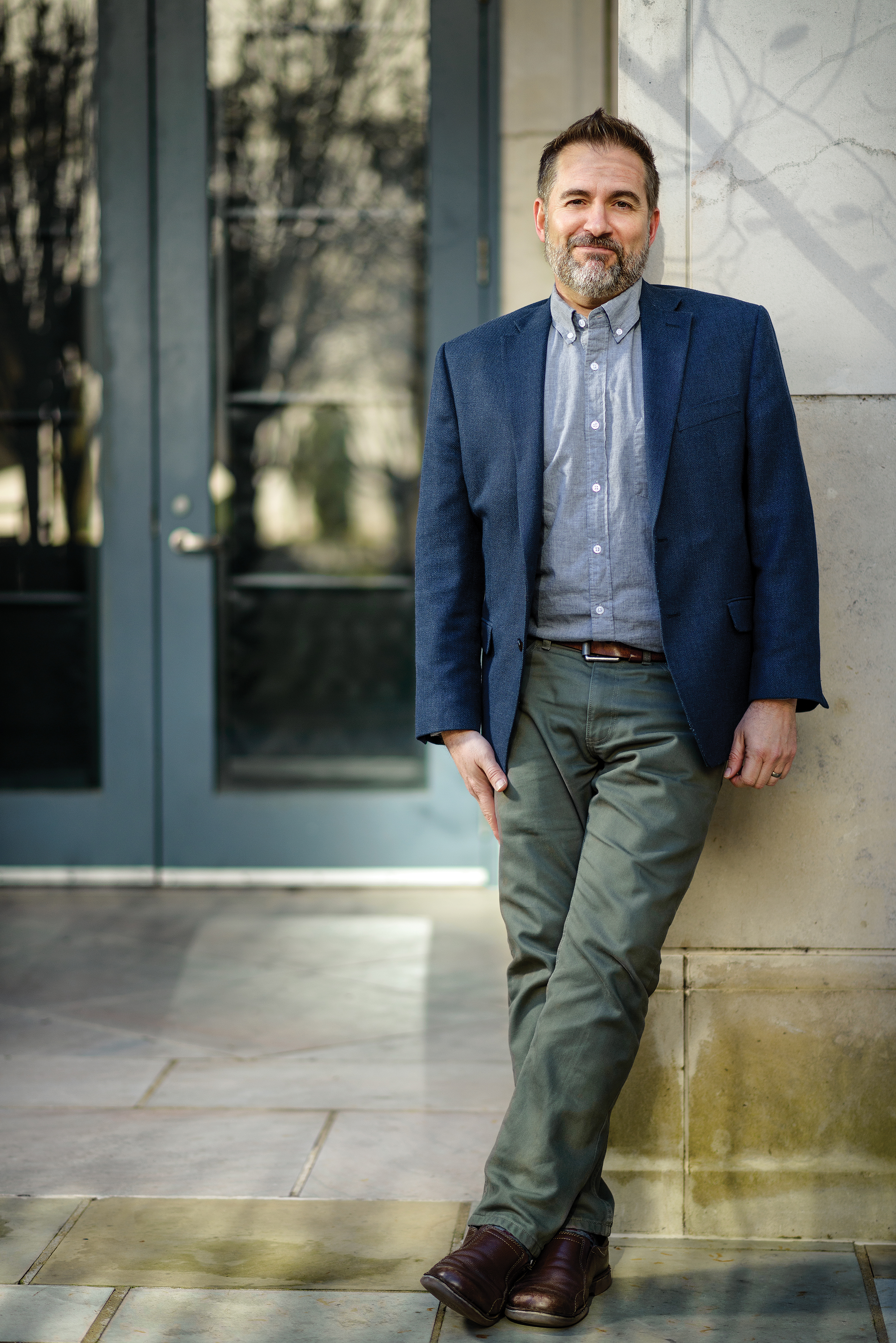  Tim Henderson at the Nashville Public Library.