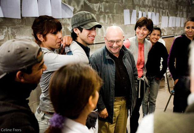 Earl Shorris meets students in Buenos Aires