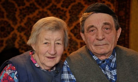 Beyle Vaisman and her husband Isaak Vaisman in Berdichev, Ukraine, 2009.