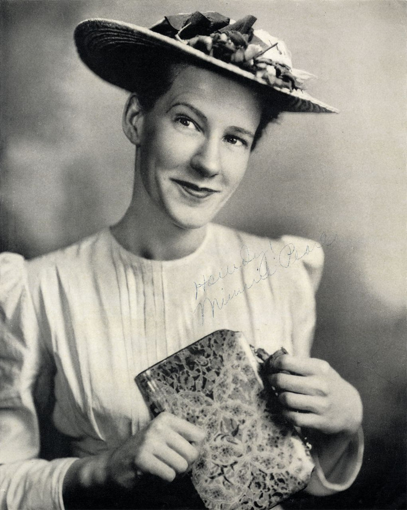Minnie Pearl. John Edwards Memorial Collection (#20001).