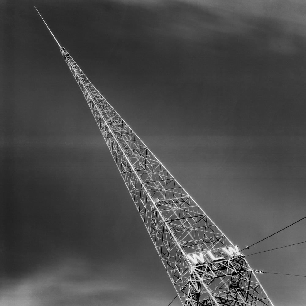 500 kW signal antenna