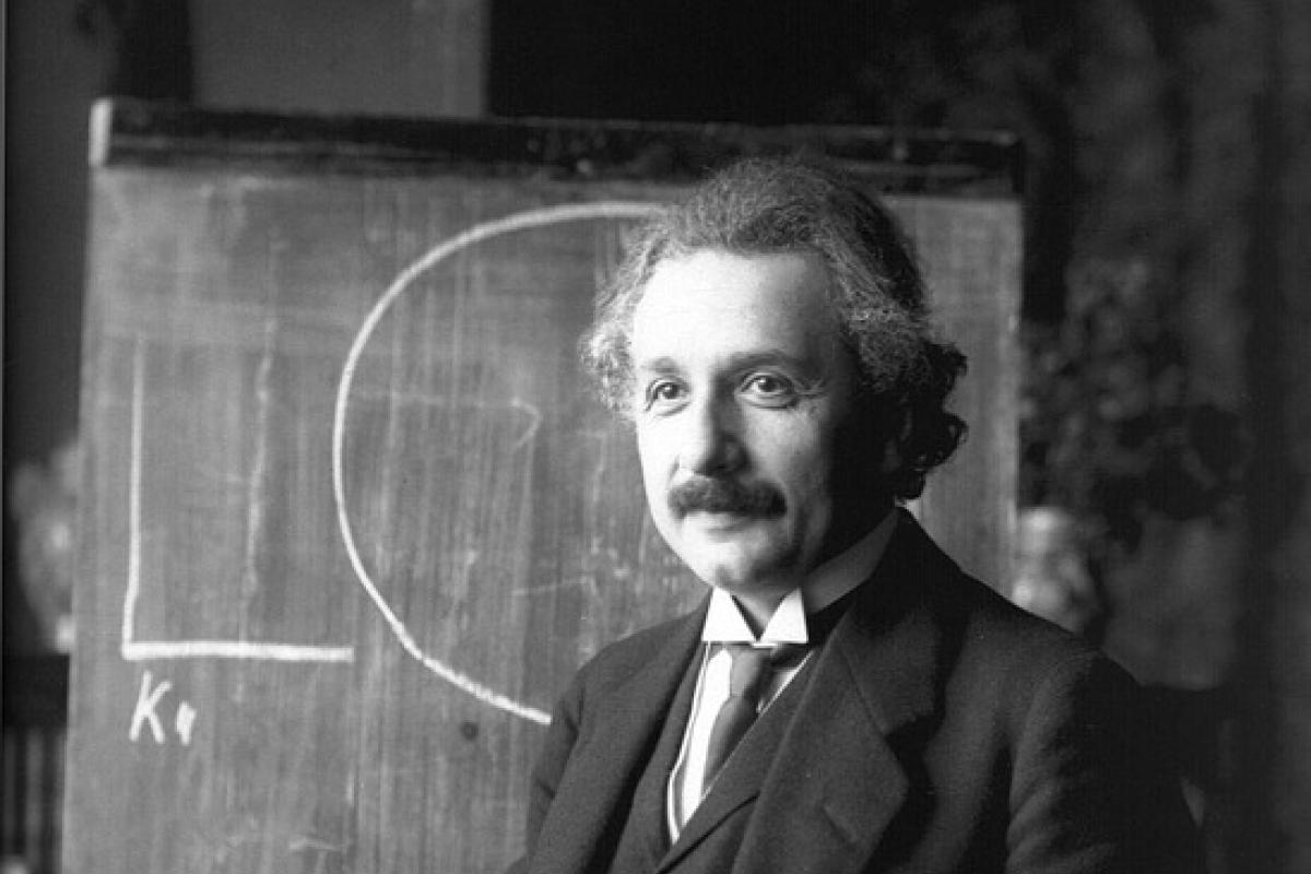 Albert Einstein during a lecture in Vienna in 1921.