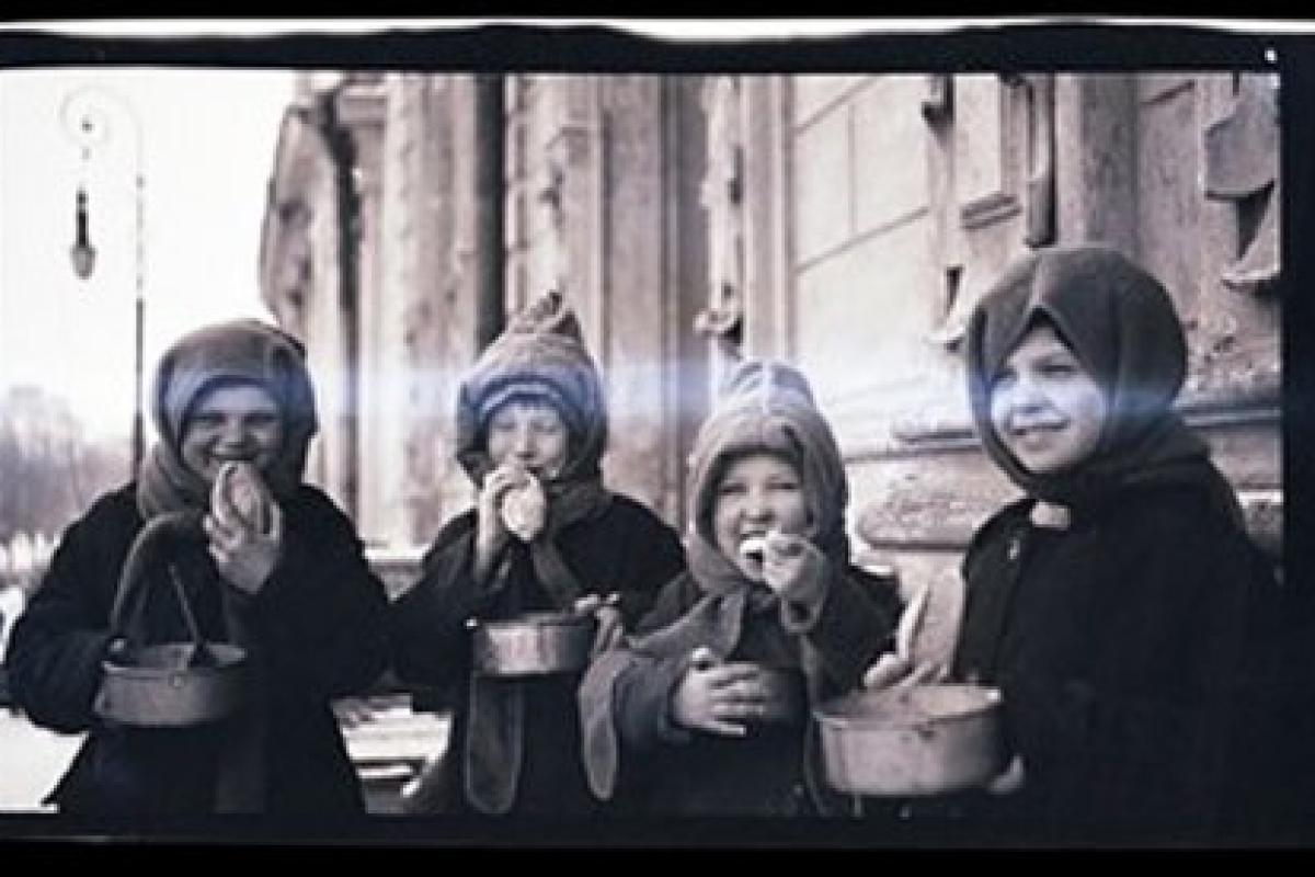 Russian children fed by U.S. agricultural aid