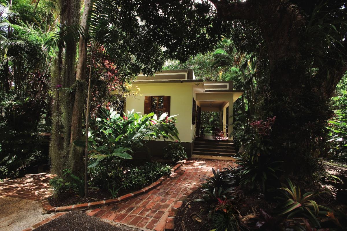 Entrance to the Muñoz-Marín house.