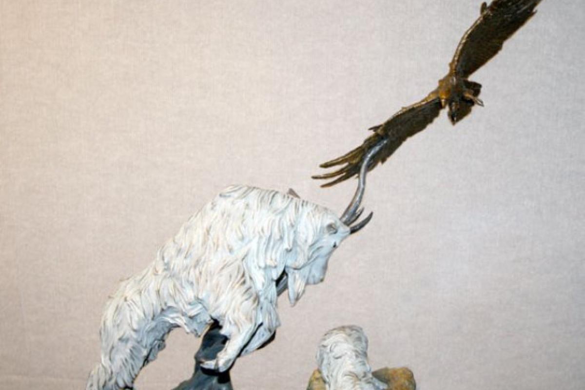 animal sculpture