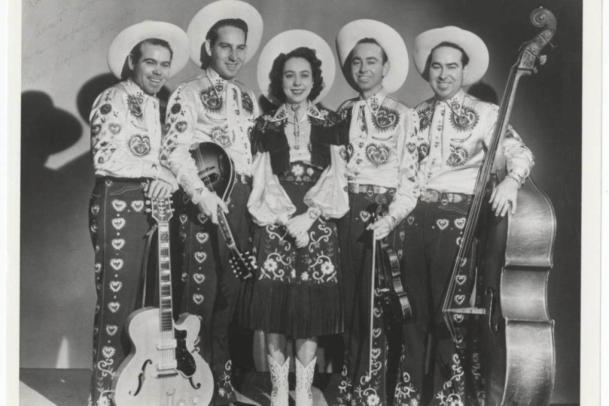 Group of musical performers