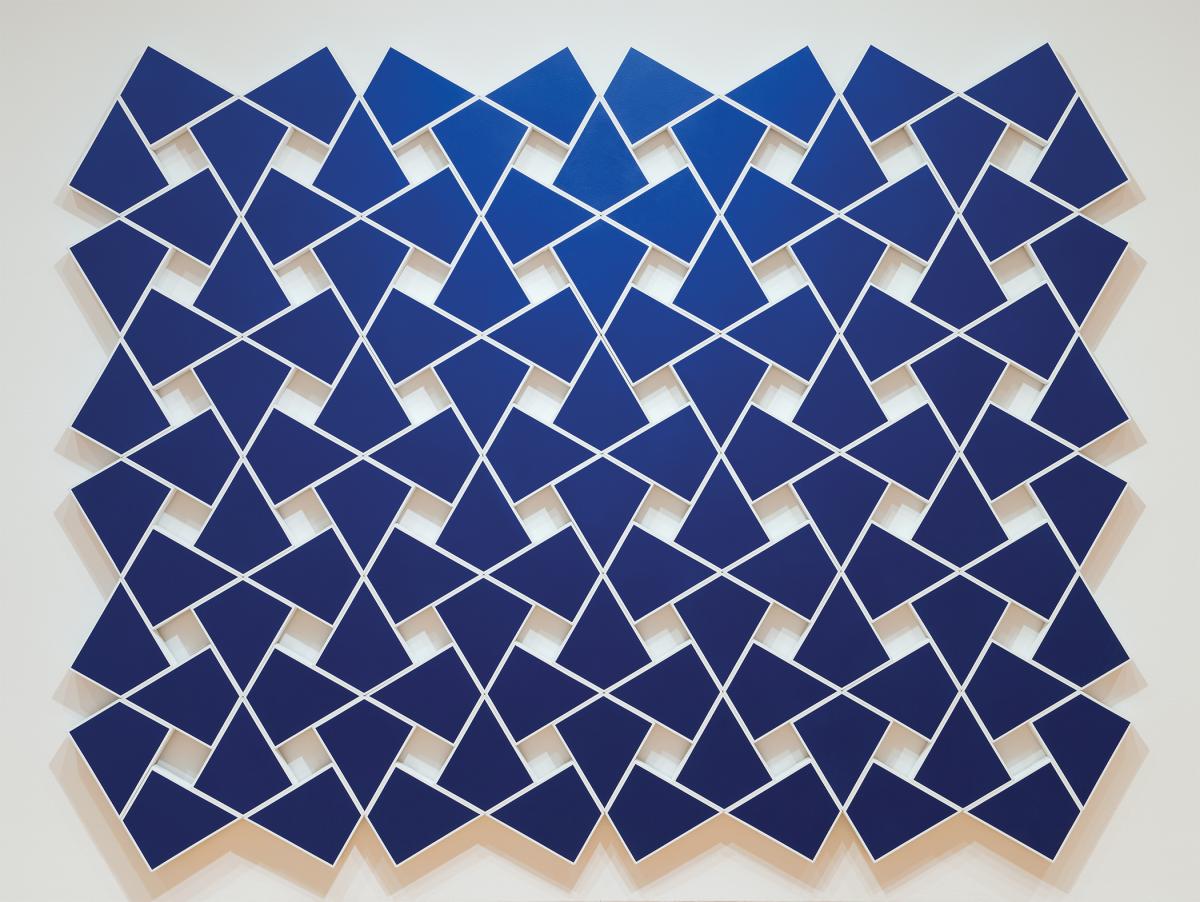 Deep blue, kite shapes on a white background