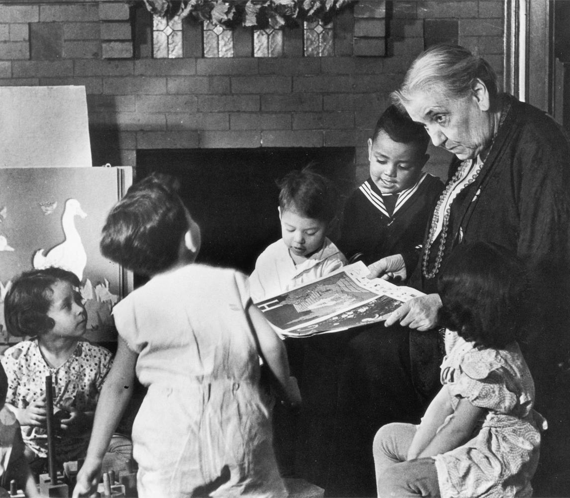 Addams reading to children