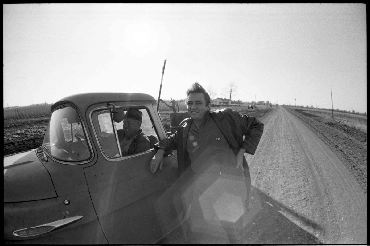 Johnny Cash talking to truck driver.