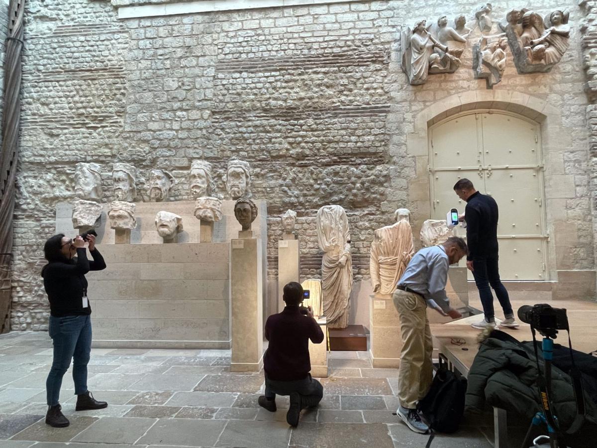 Documenting Notre Dame sculptures at the Musee de Cluny