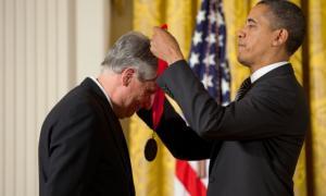 Robert Darnton receives National Humanities Medal from President Obama