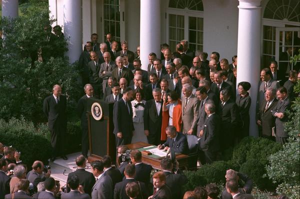 LBJ signing the National Foundation on the Arts and the Humanities Act of 1965