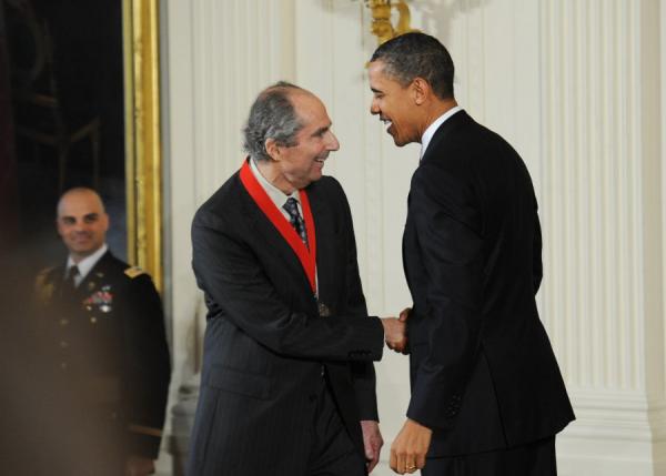 Philip Roth receives National Humanities Medal