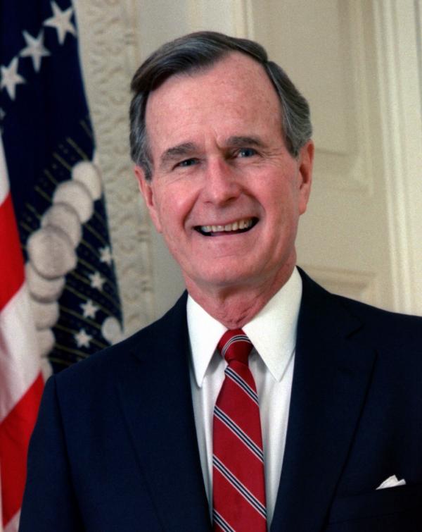 George H. W. Bush official portrait