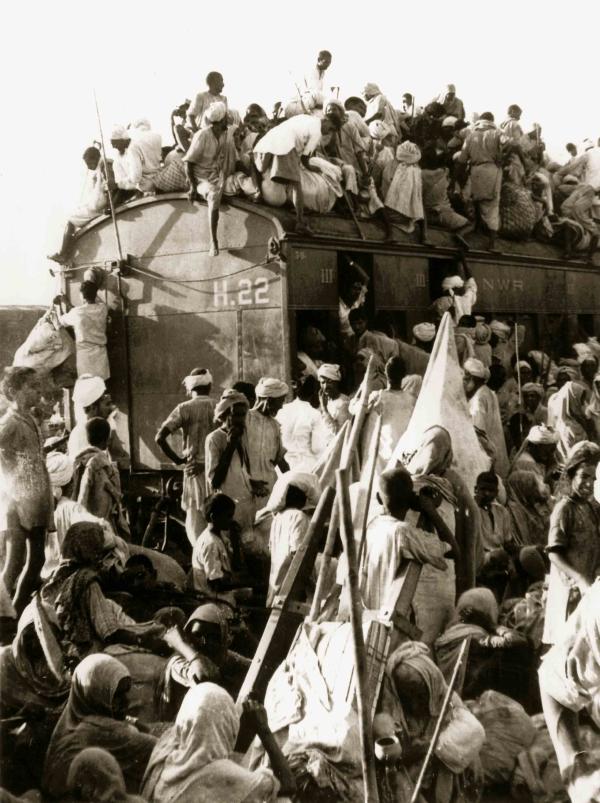 Muslim refugees on train