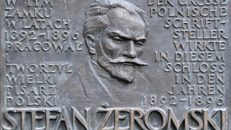 Grey engraved plaque of Stefan Zeromski.