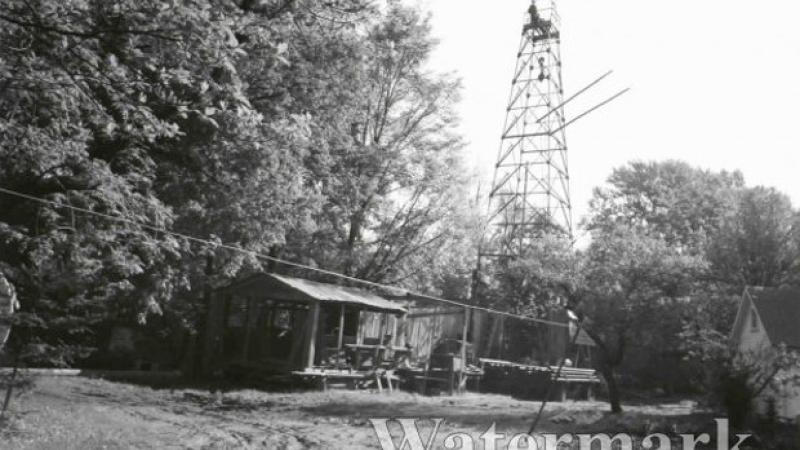 Oil and gas drilling rig