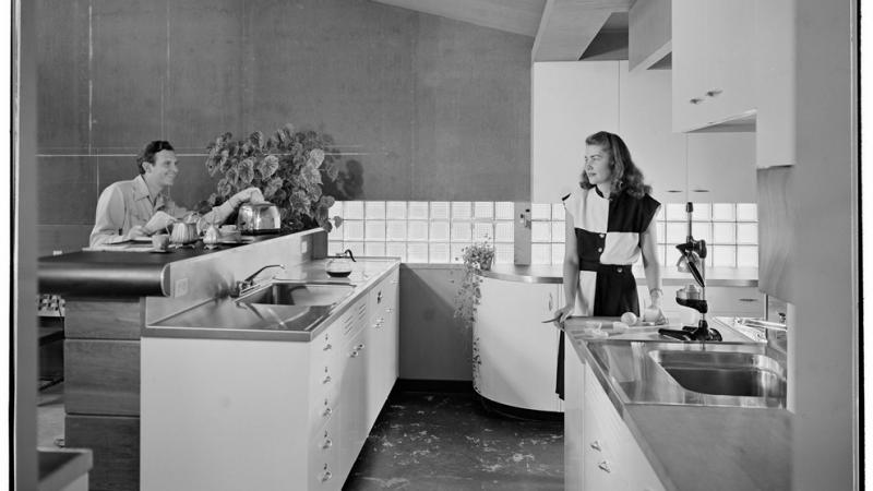Kitchen, George Turner residence, La Cañada Flintridge, California, c. 1947.