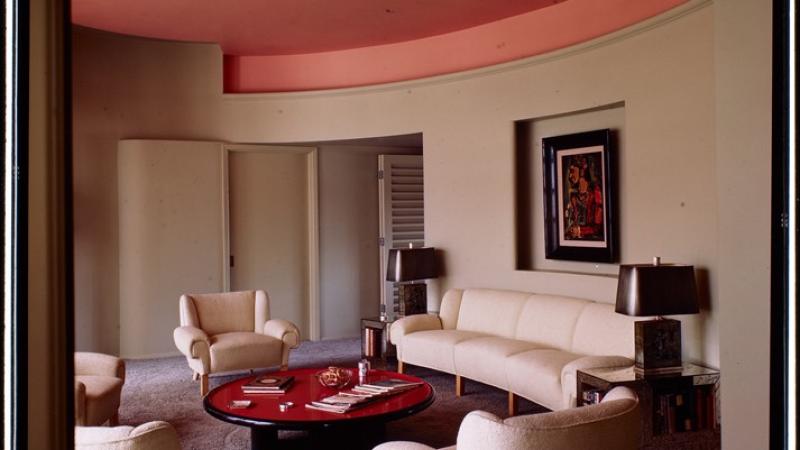 Living room, R. Williams residence, Beverly Hills, California, c. 1947. Architect: Paul László.
