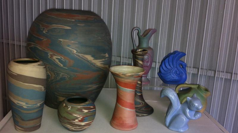 Niloak Pottery.