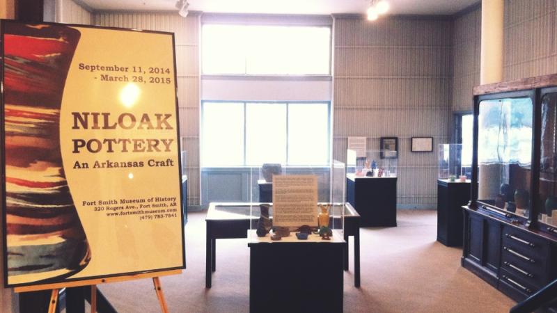 Opening of a 2014 temporary exhibition on Niloak Pottery.