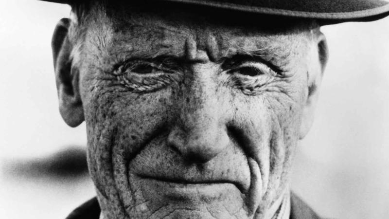Author Robert Penn Warren in 1976.