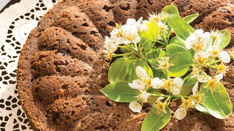 Raisin bread cake