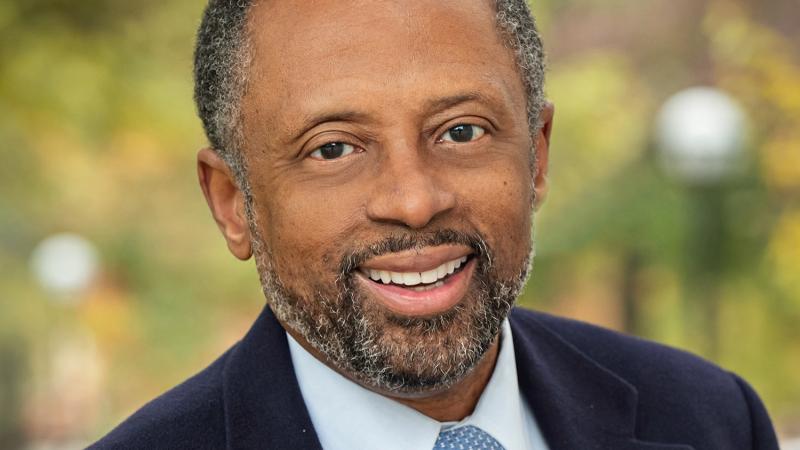 Earl Lewis