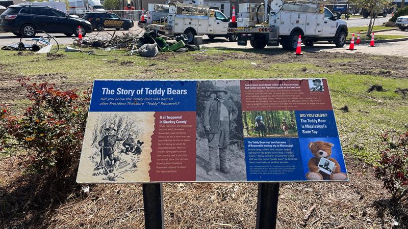 Rolling Fork teddy bear marker 