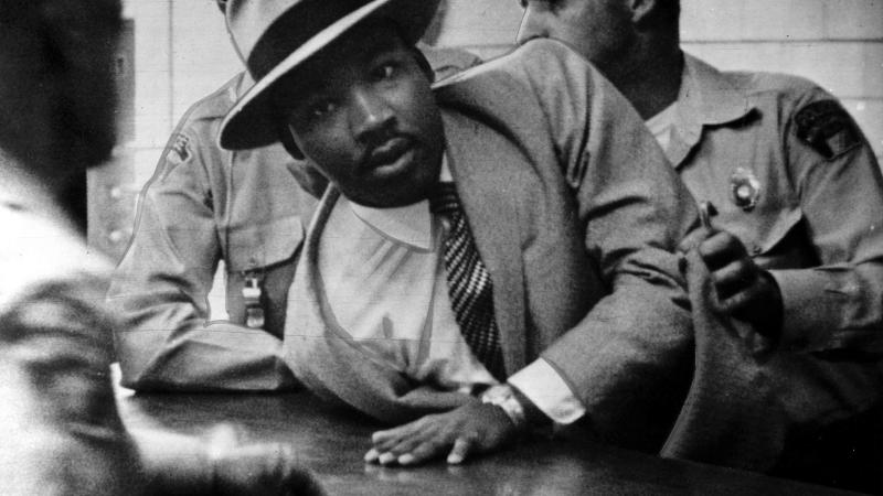 MLK being arrested